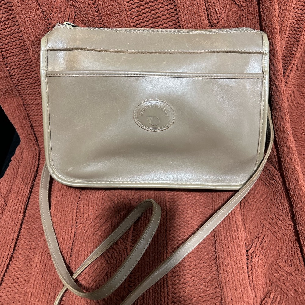 Vintage Michael green leather crossbody bag perfect condition